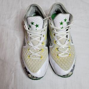 nike zoom field general 2